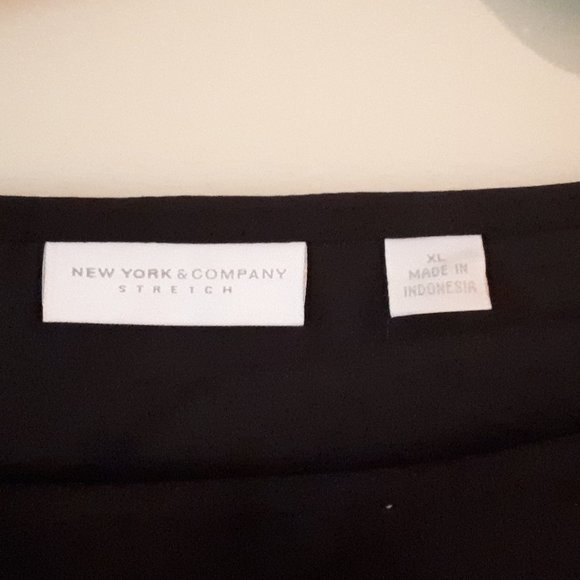 New York & Company Shift Dress - Picture 5 of 6